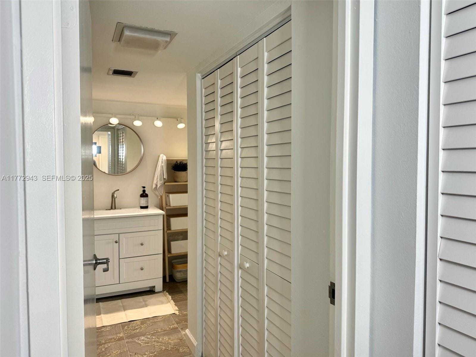 3625 N Country Club Drive 1901, Aventura, FL 33180 photo 21