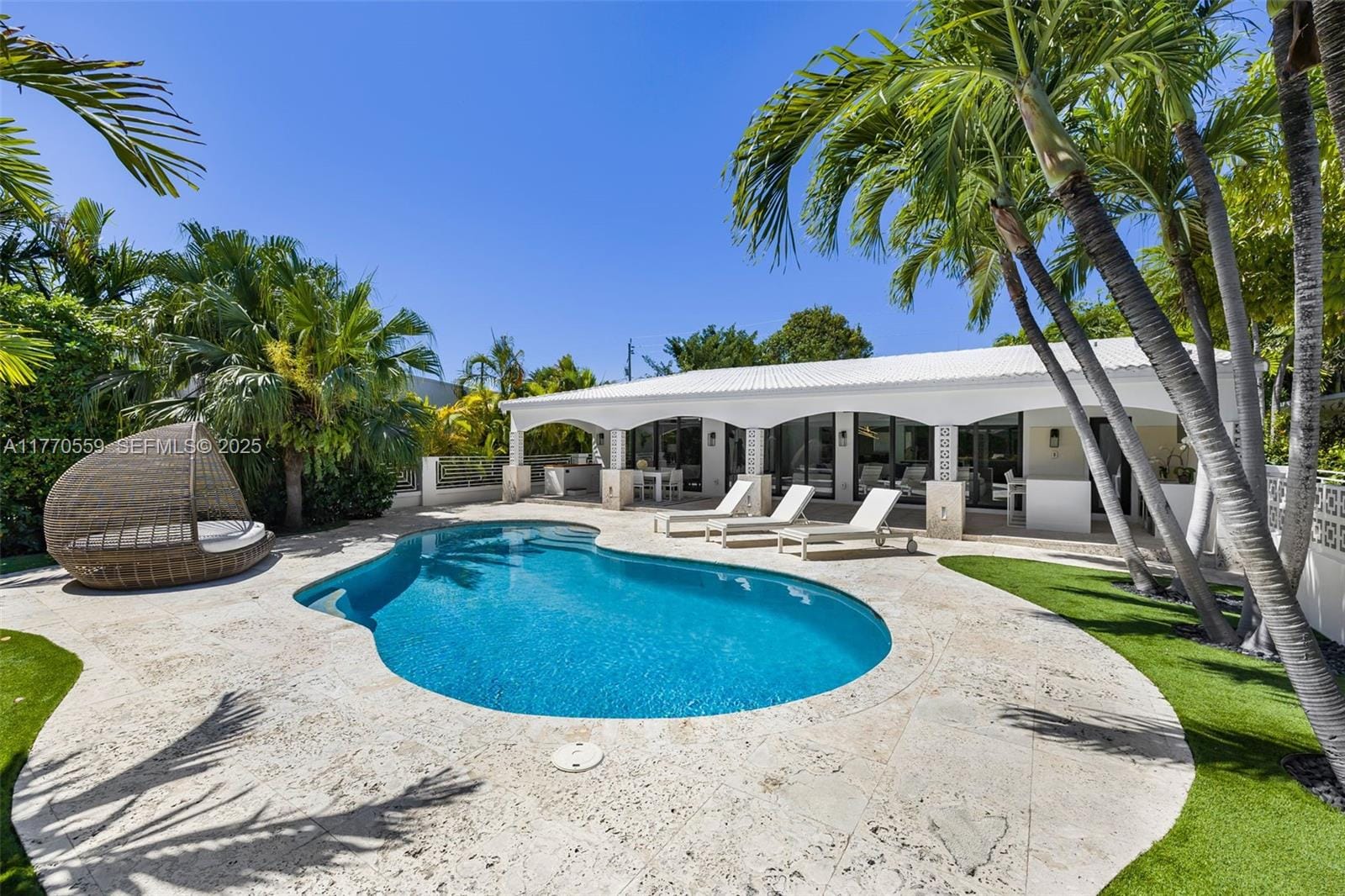 7805 Noremac Avenue, Miami Beach, FL 33141