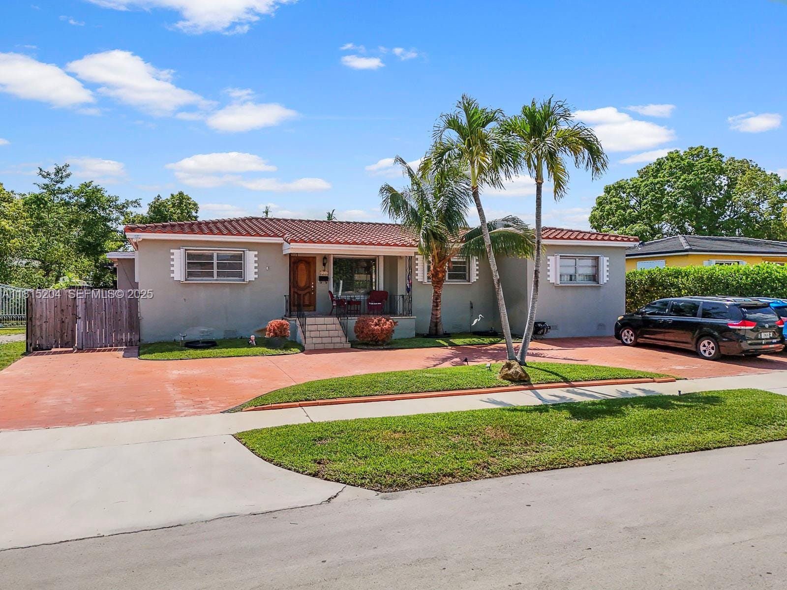 2232 SW 82nd Court, Miami, FL 33155 photo 2