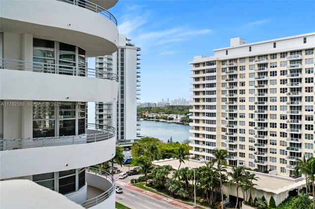 5601 Collins Avenue 1014, Miami Beach, FL 33140