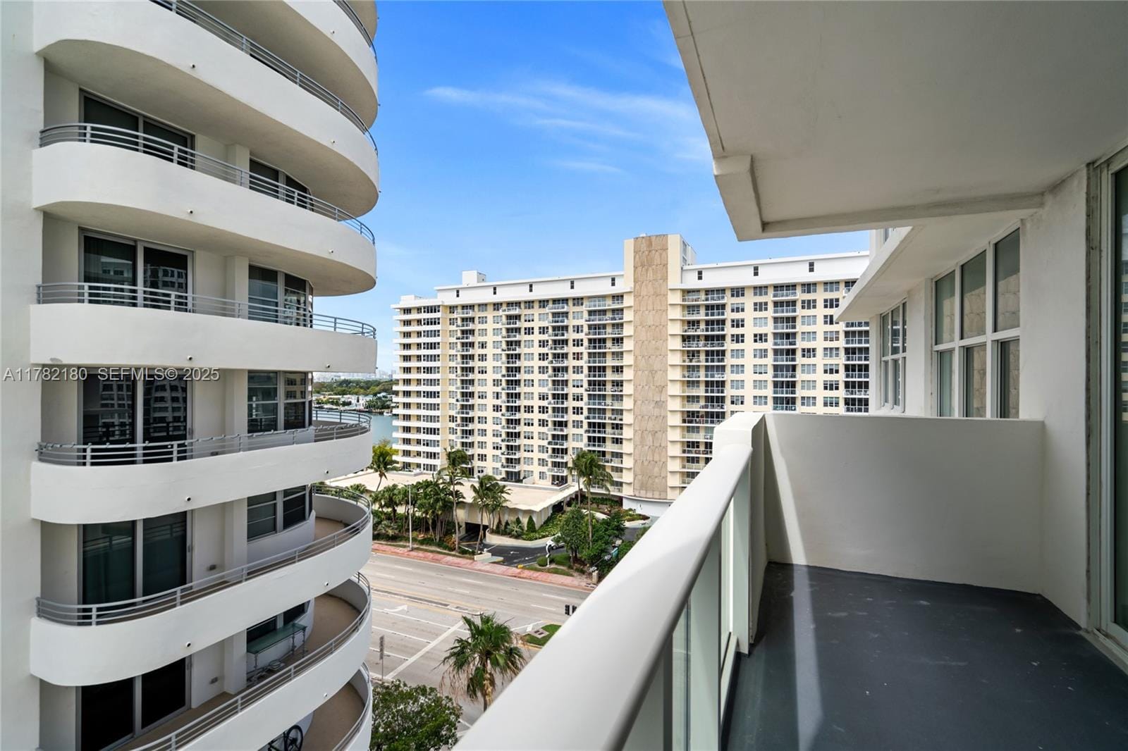 5601 Collins Avenue 1014, Miami Beach, FL 33140 photo 2