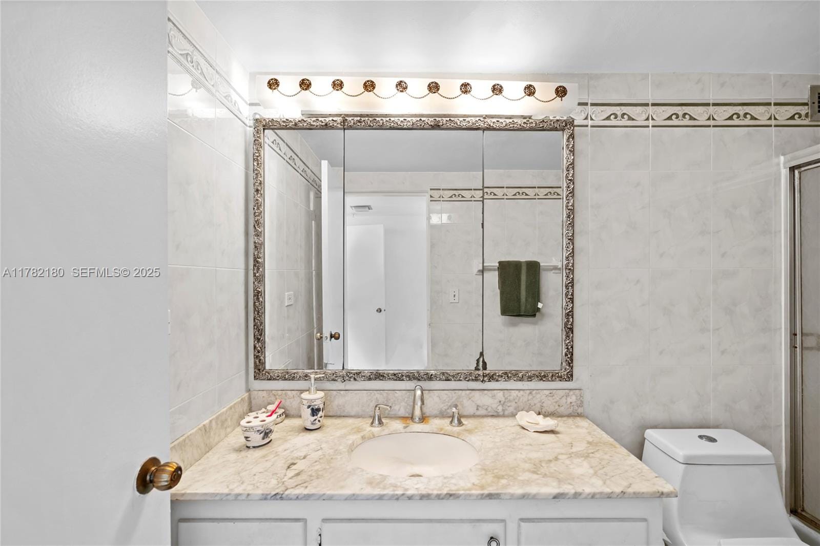 5601 Collins Avenue 1014, Miami Beach, FL 33140 photo 23