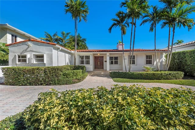 5371 N Bay Road, Miami Beach, FL 33140
