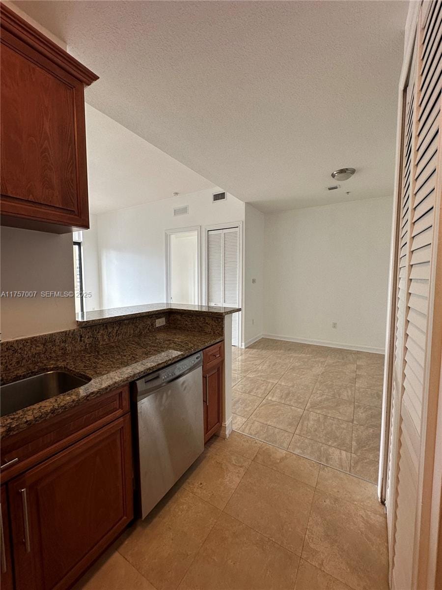 1805 Ponce De Leon Boulevard 827, Coral Gables, FL 33134 photo 2
