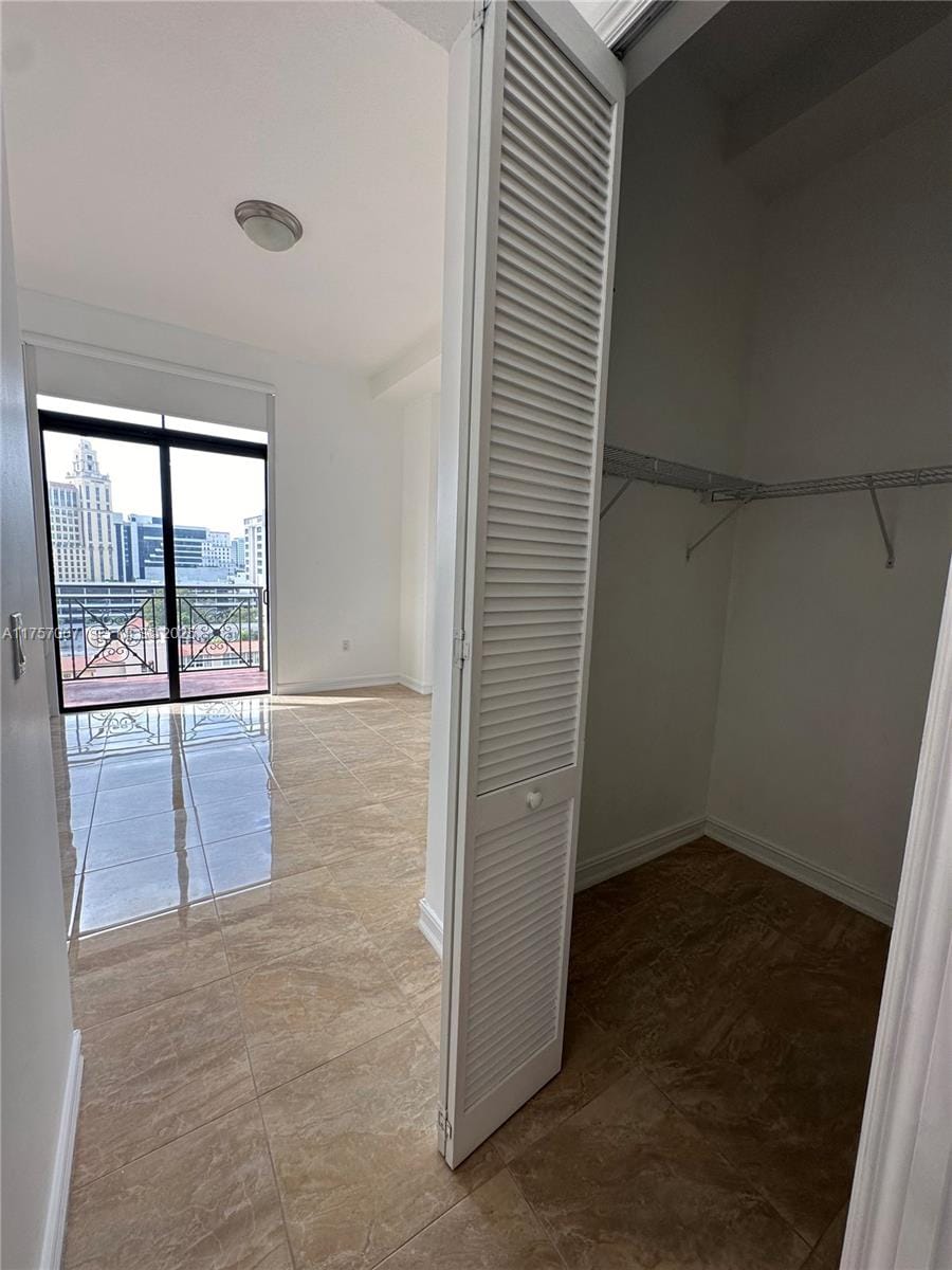 1805 Ponce De Leon Boulevard 827, Coral Gables, FL 33134 photo 14