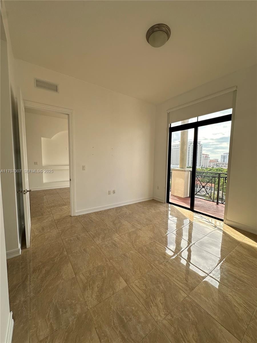 1805 Ponce De Leon Boulevard 827, Coral Gables, FL 33134 photo 15