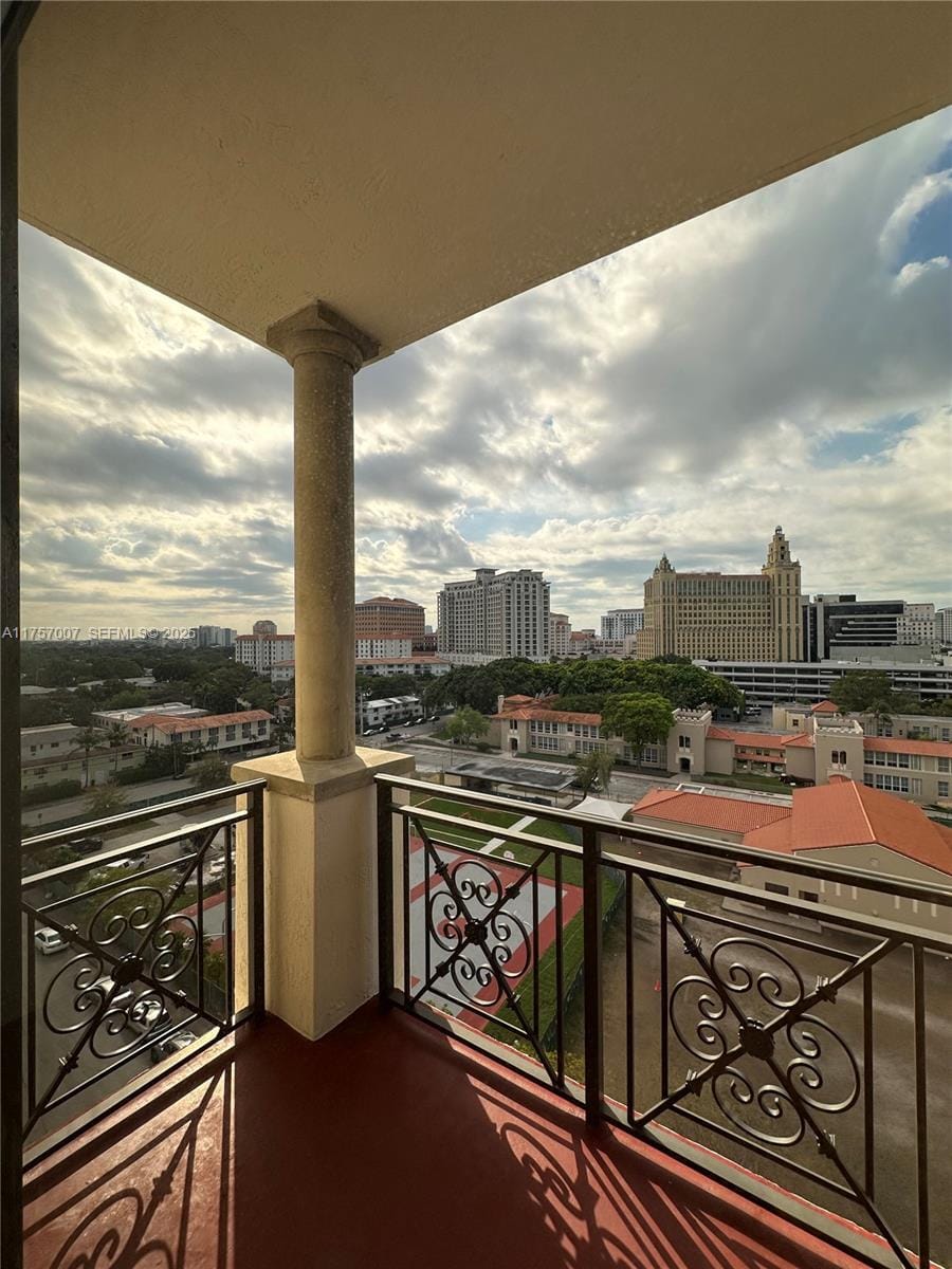 1805 Ponce De Leon Boulevard 827, Coral Gables, FL 33134 photo 17