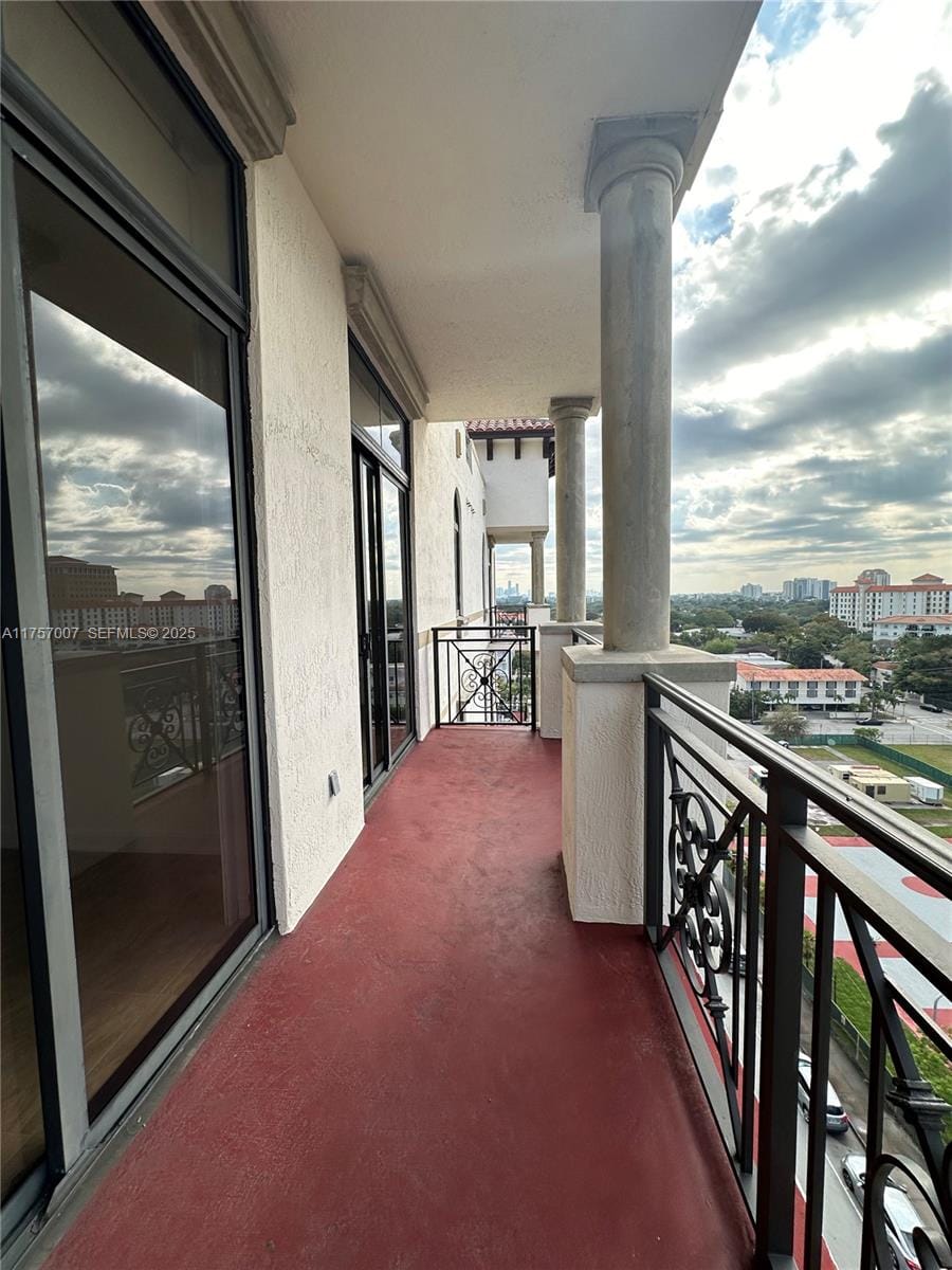1805 Ponce De Leon Boulevard 827, Coral Gables, FL 33134 photo 18