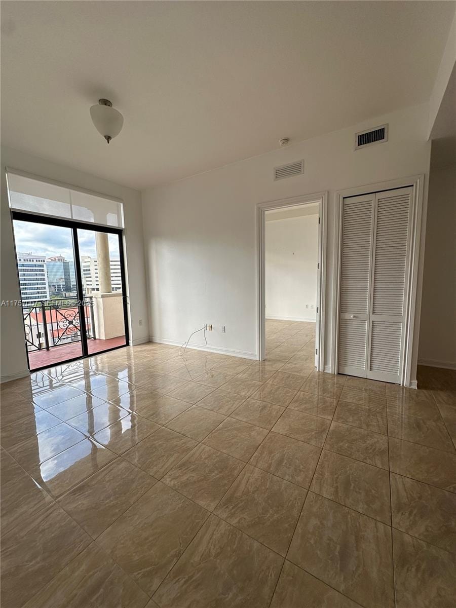 1805 Ponce De Leon Boulevard 827, Coral Gables, FL 33134 photo 9