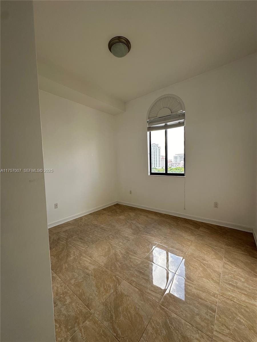 1805 Ponce De Leon Boulevard 827, Coral Gables, FL 33134 photo 10