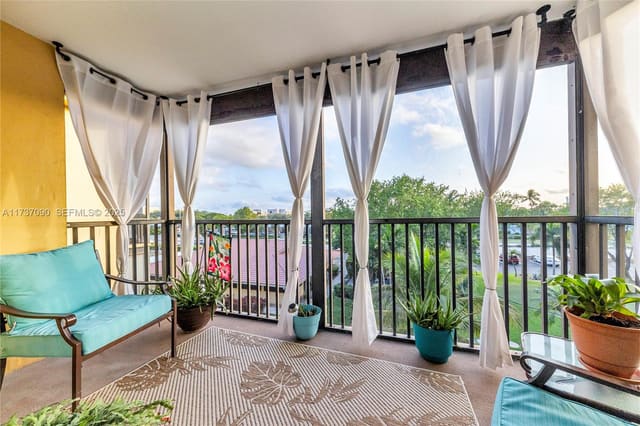 2601 NE 14th St Causeway 429, Pompano Beach, FL 33062