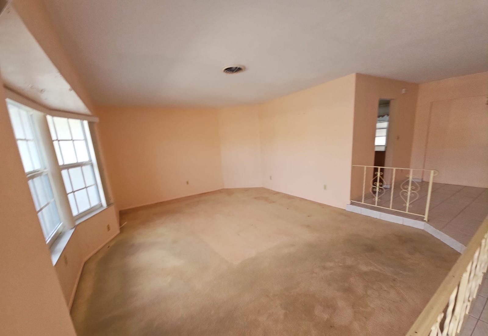 4290 NW 41st Terrace — photo 3