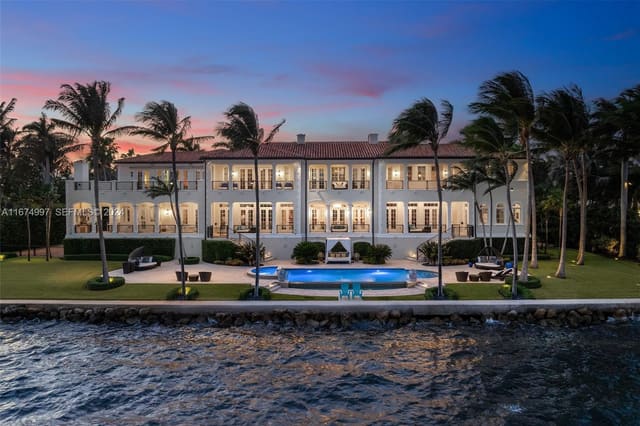 33 Arvida Parkway, sold in Gables Estates No 3, Coral Gables, FL