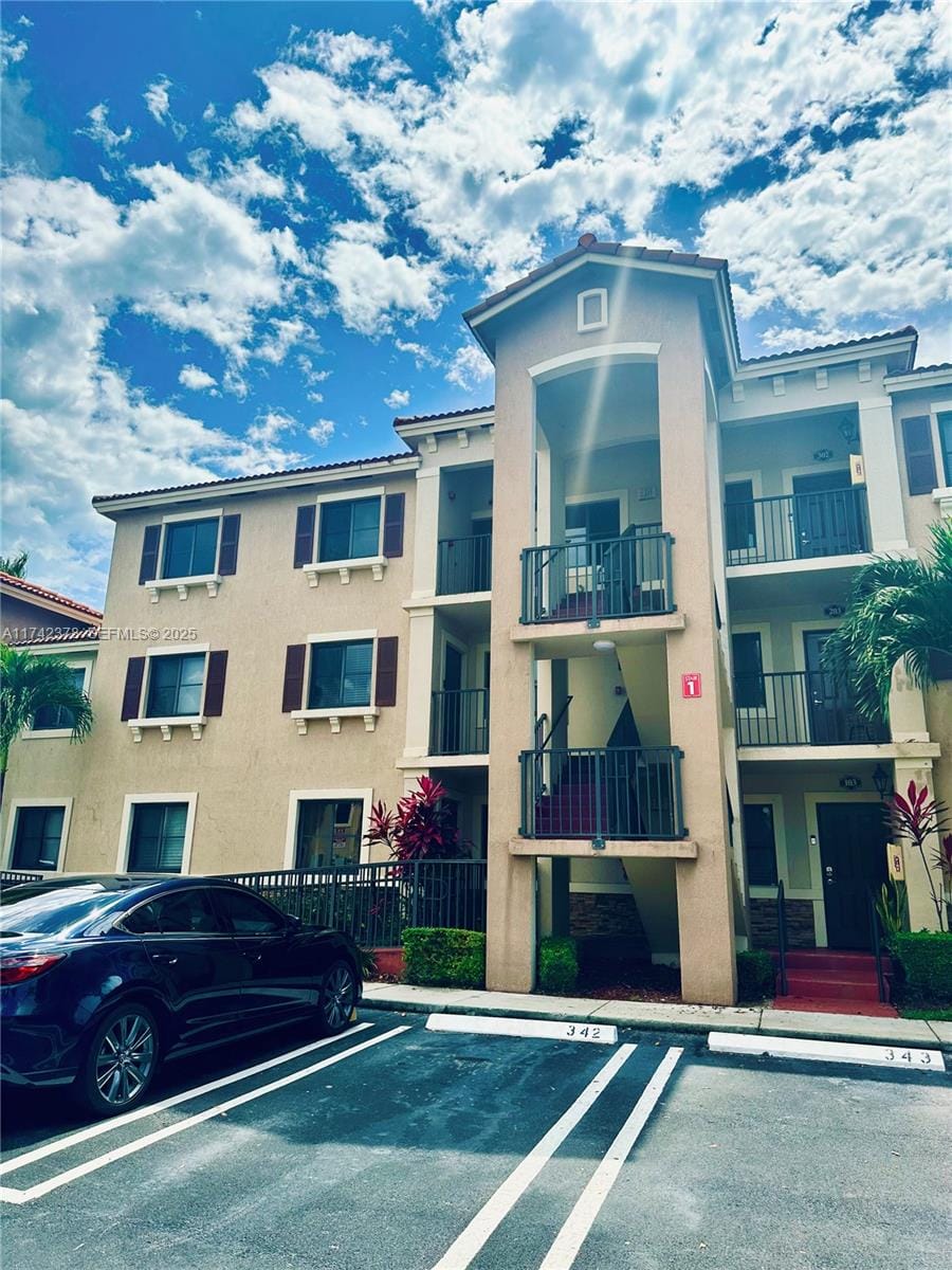 22441 SW 88th Place 301-5 — photo 3