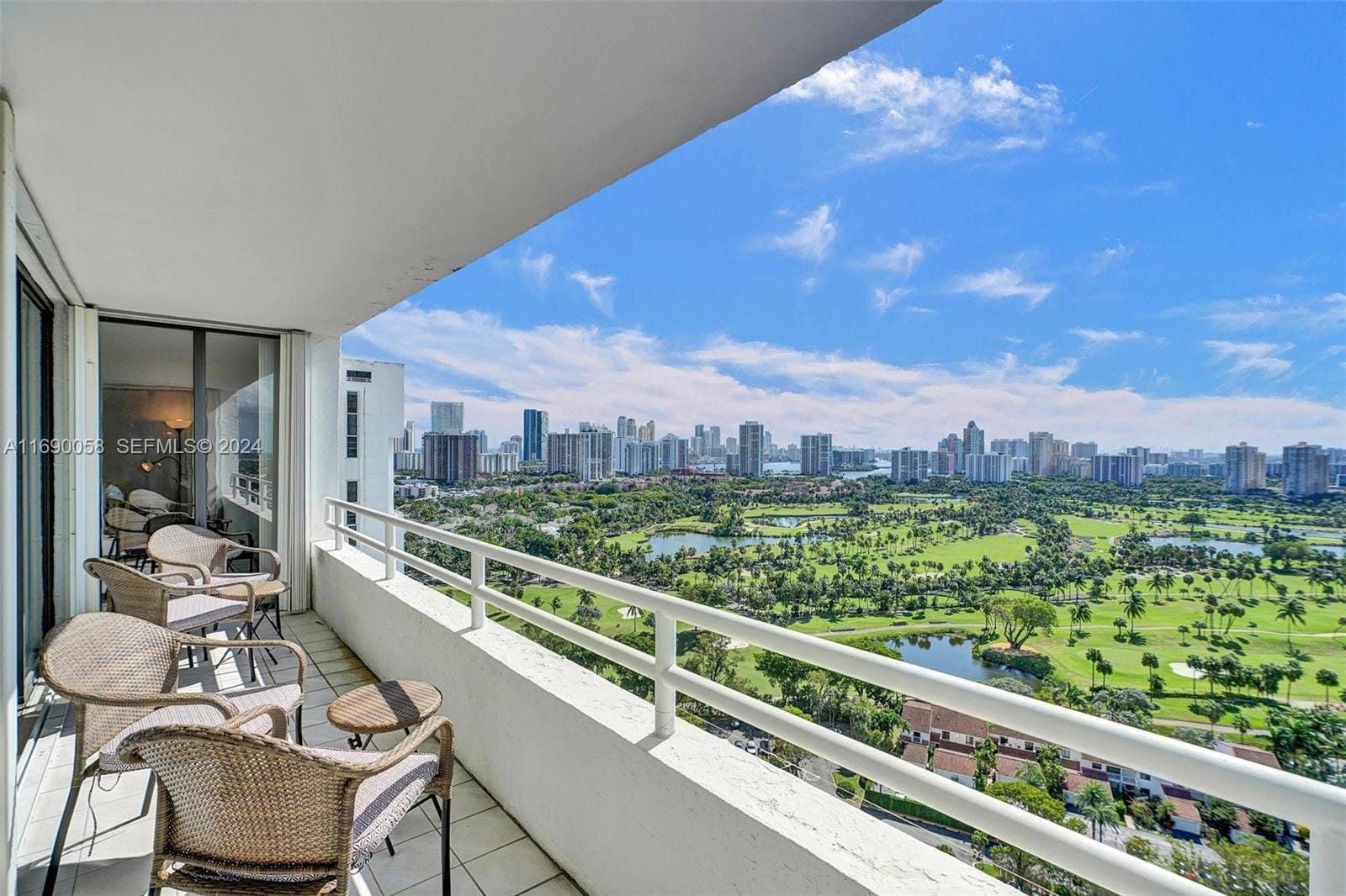 20225 NE 34th Court 2517, Aventura, FL 33180 photo 2