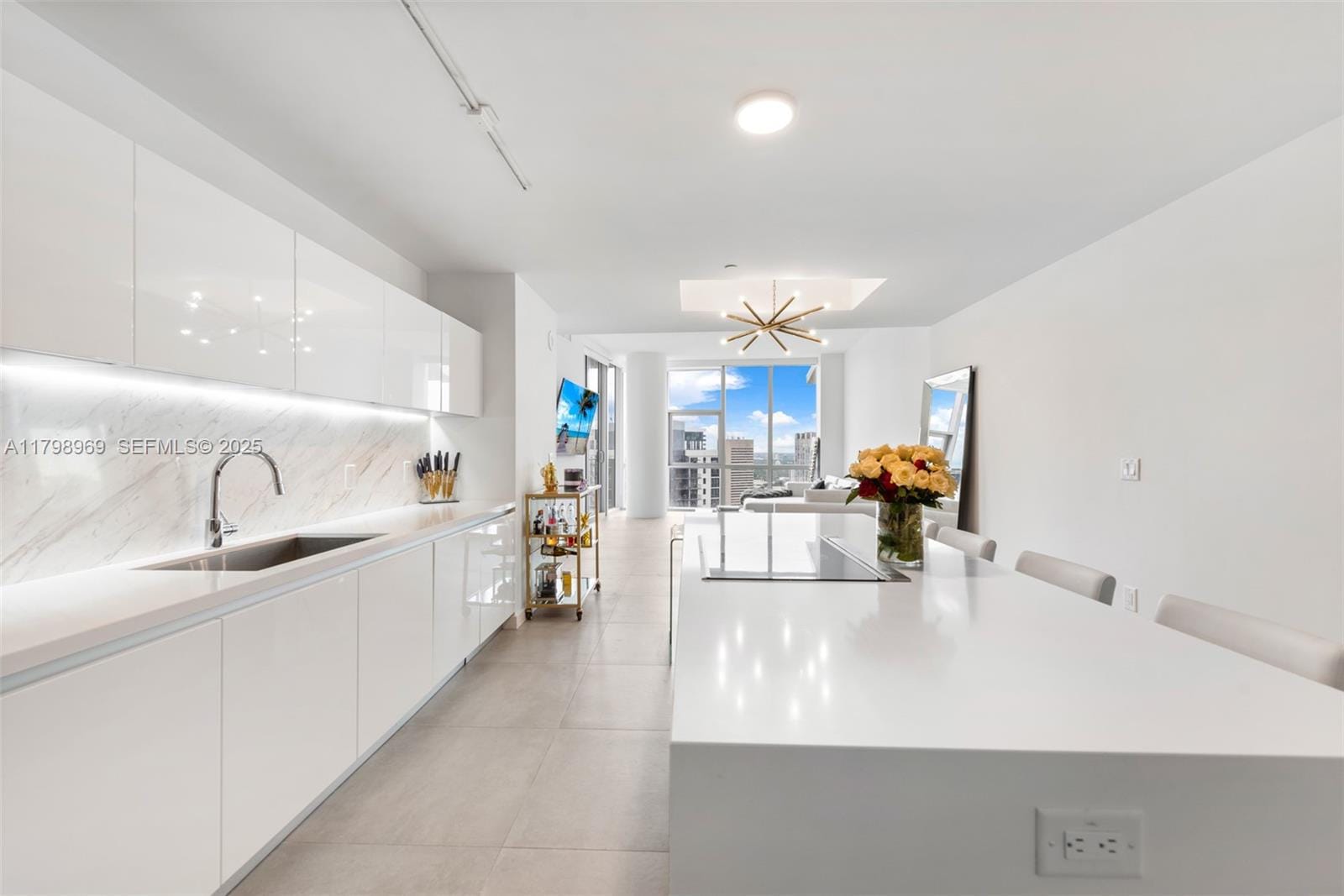 851 NE 1st Avenue 4011, Miami, FL 33132 photo 19