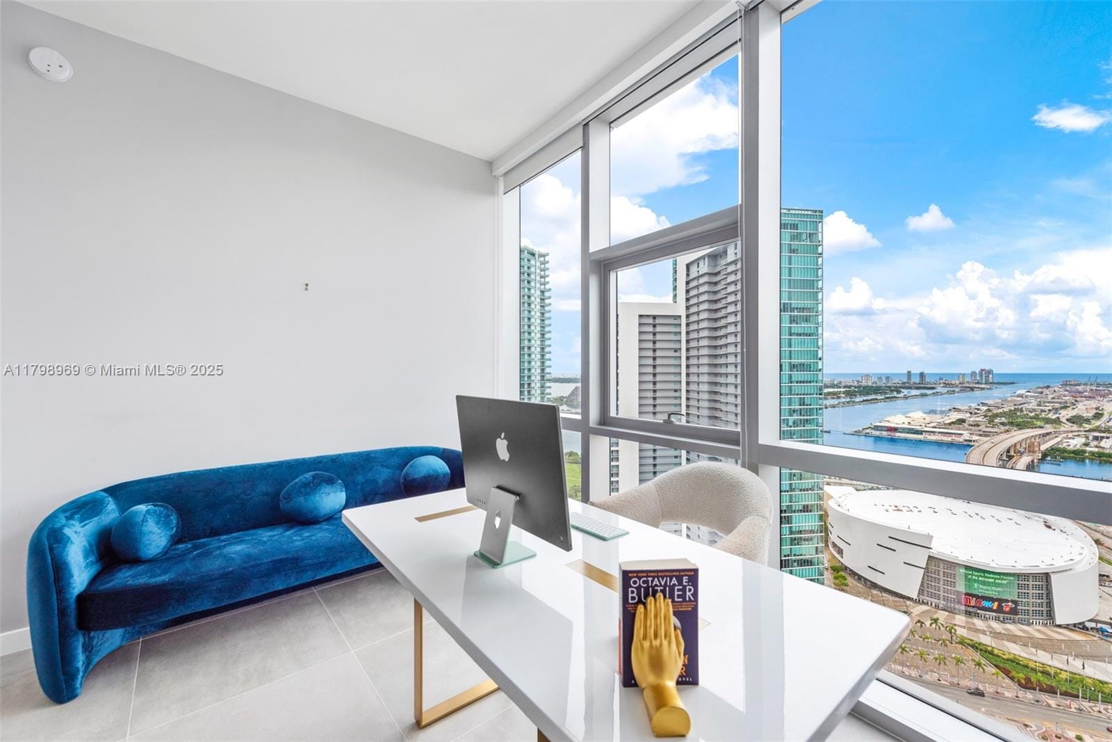 851 NE 1st Avenue 4011, Miami, FL 33132 photo 26