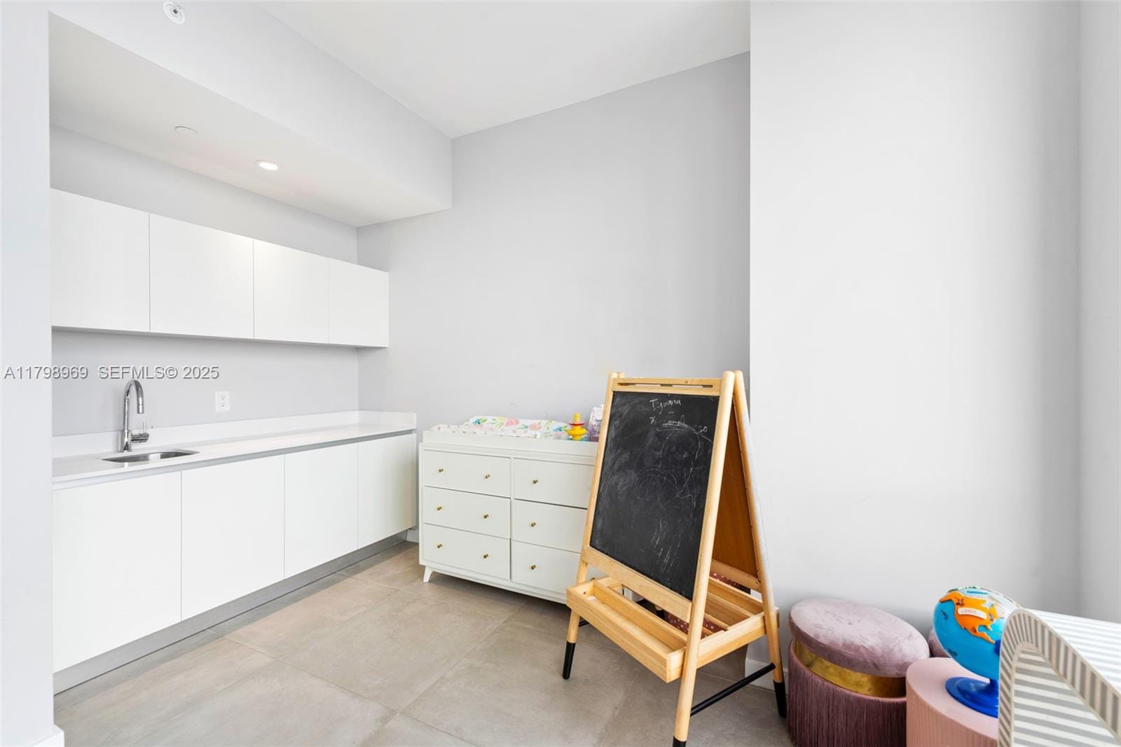 851 NE 1st Avenue 4011, Miami, FL 33132 photo 30
