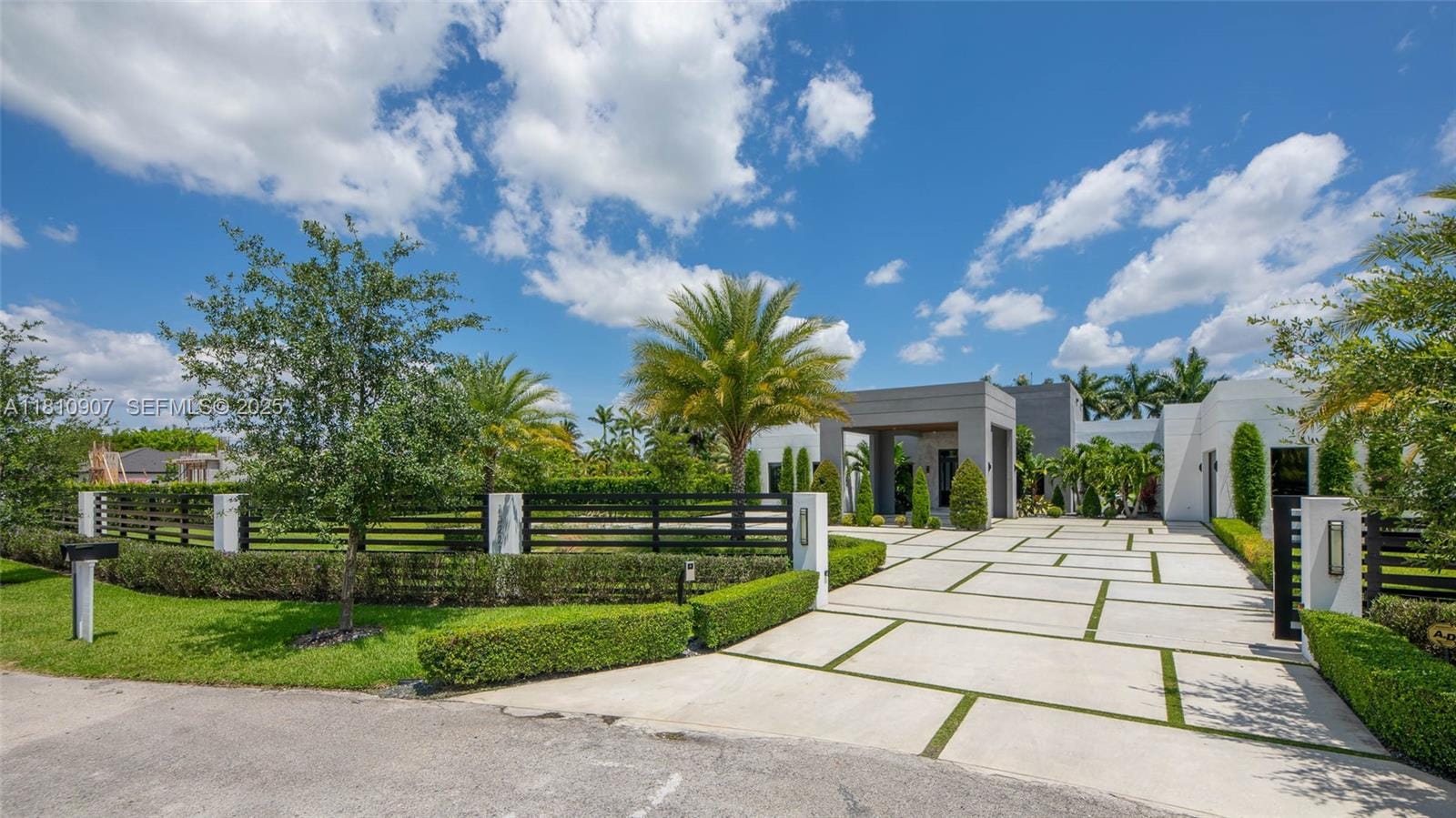 13221 SW 220th Street, Miami, FL 33170 photo 2