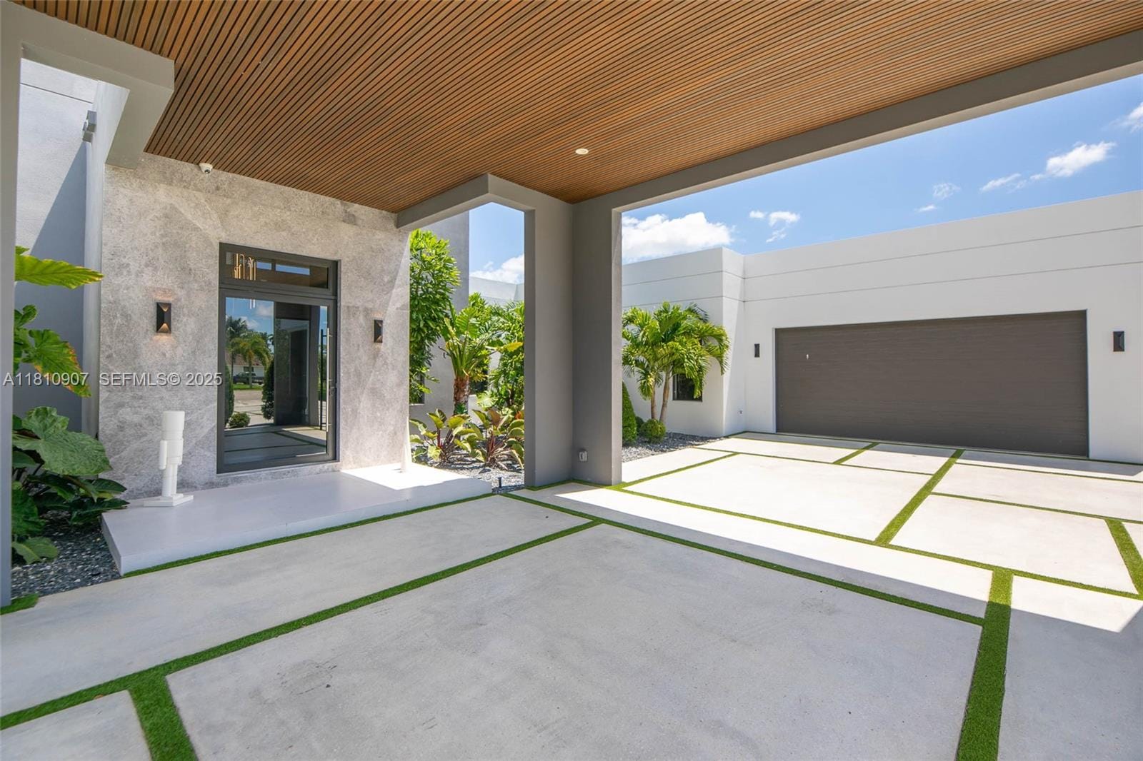 13221 SW 220th Street, Miami, FL 33170 photo 4