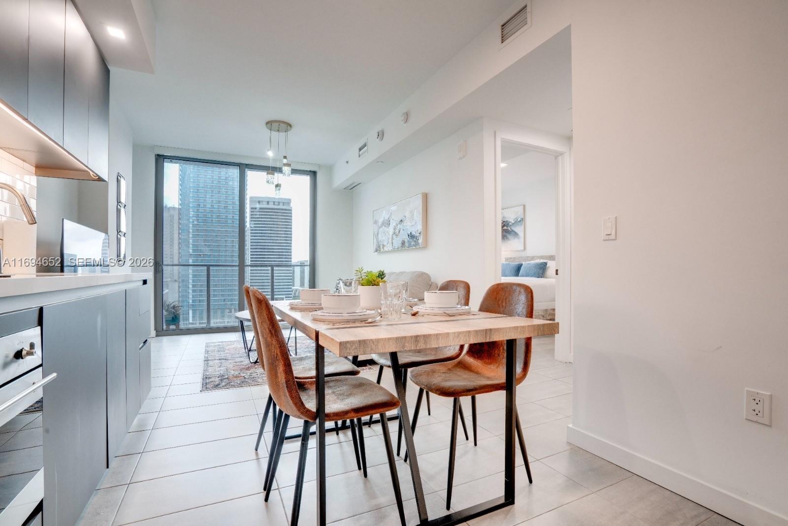 227 NE 2nd Street 1705, Miami, FL 33132, Miami