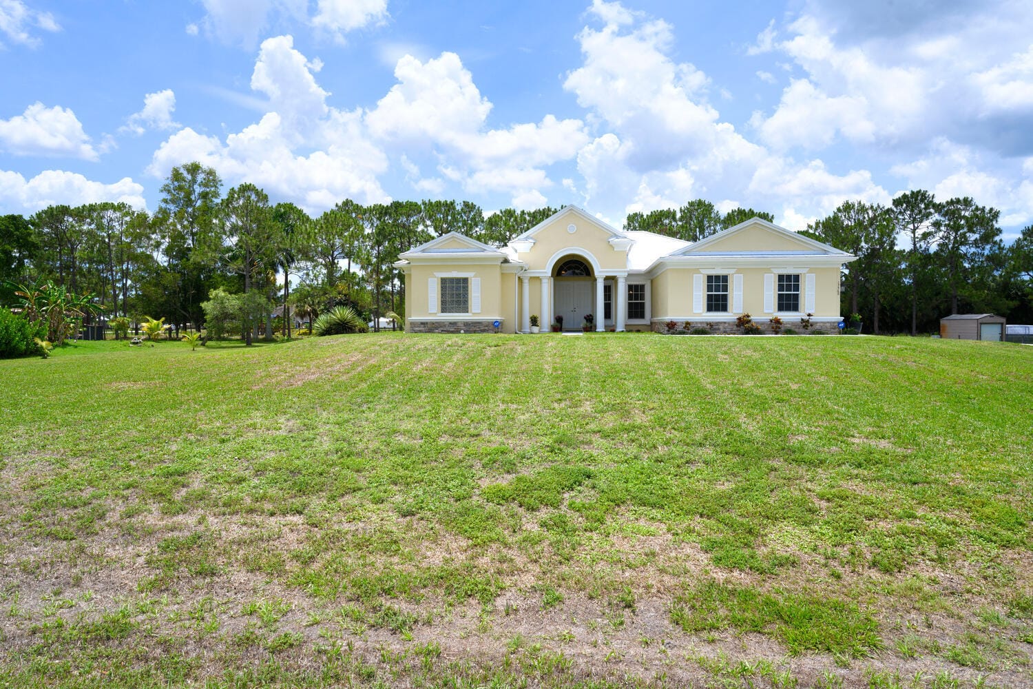 17560 72nd Road N, The Acreage, FL 33470 photo 2
