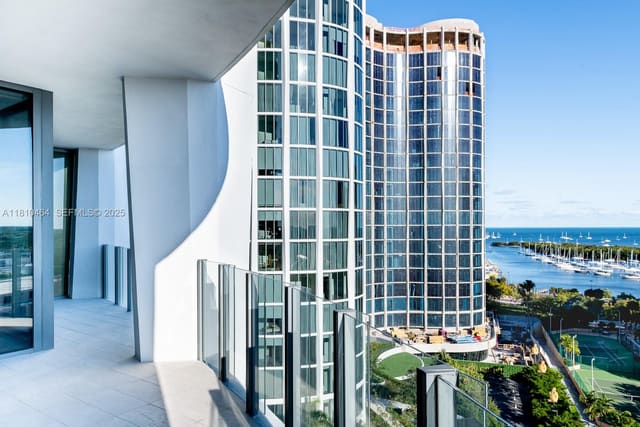 2831 S Bayshore Drive 1701, Miami, FL 33133