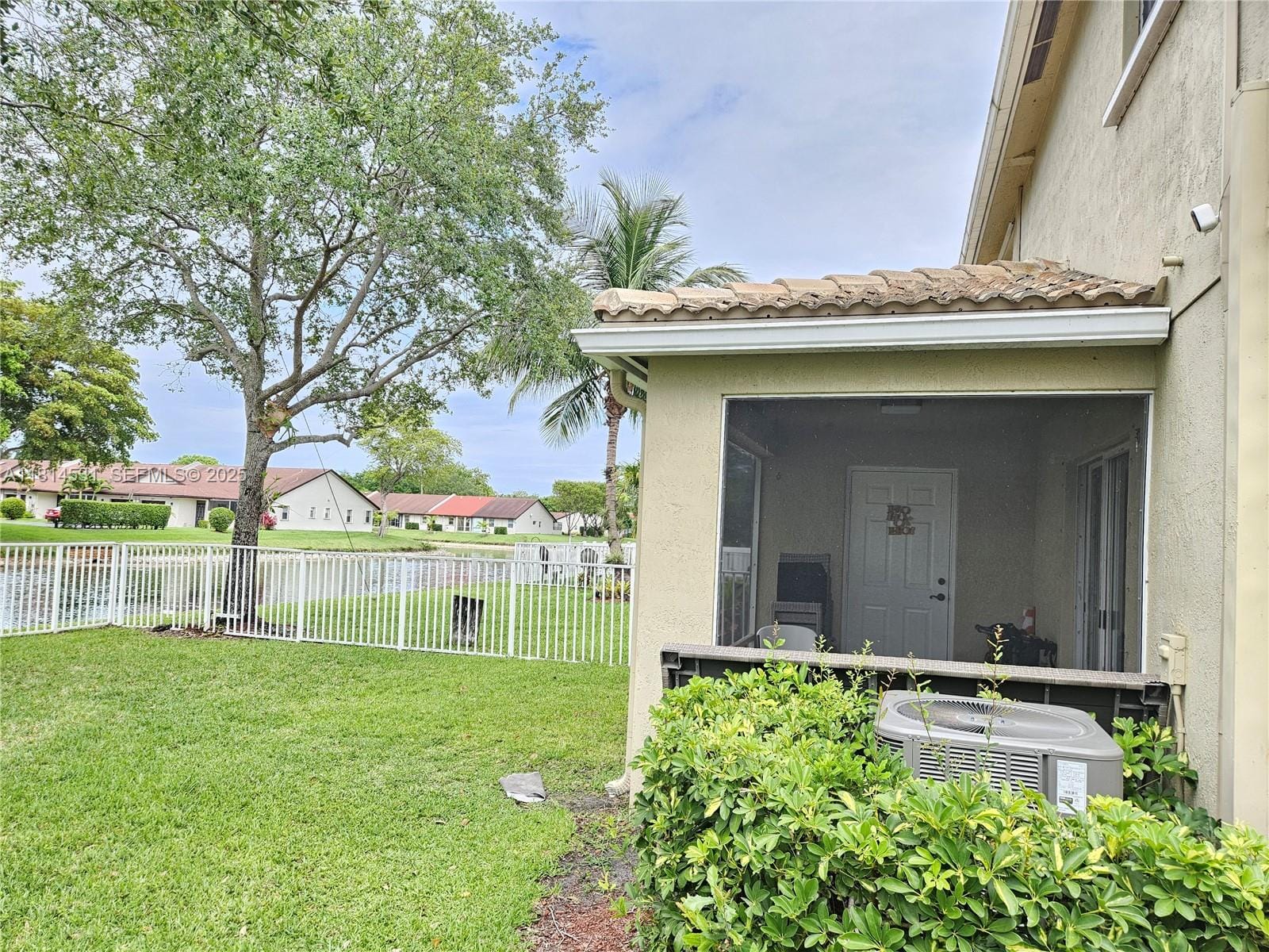 9279 Chambers Street — photo 3