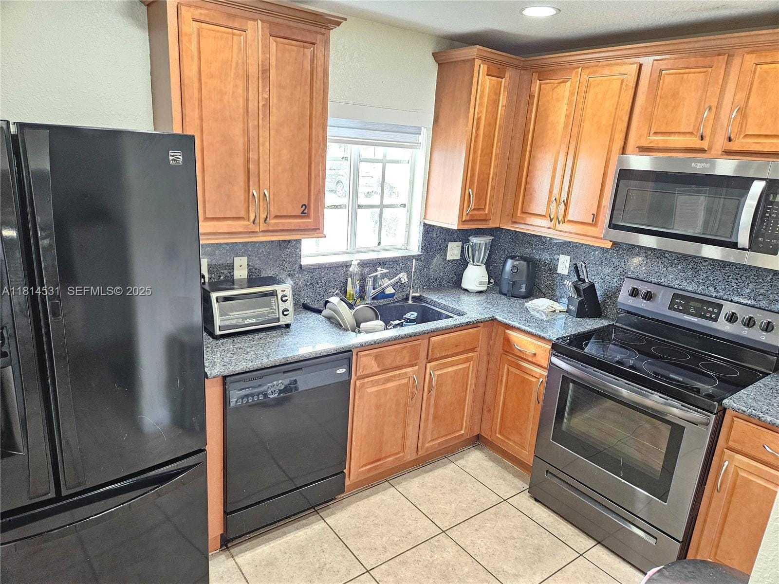 9279 Chambers Street — photo 8