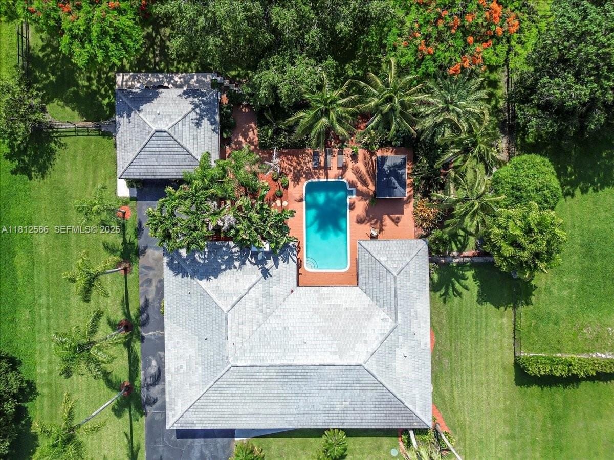 3030 SW 117th Avenue, Davie, FL 33330