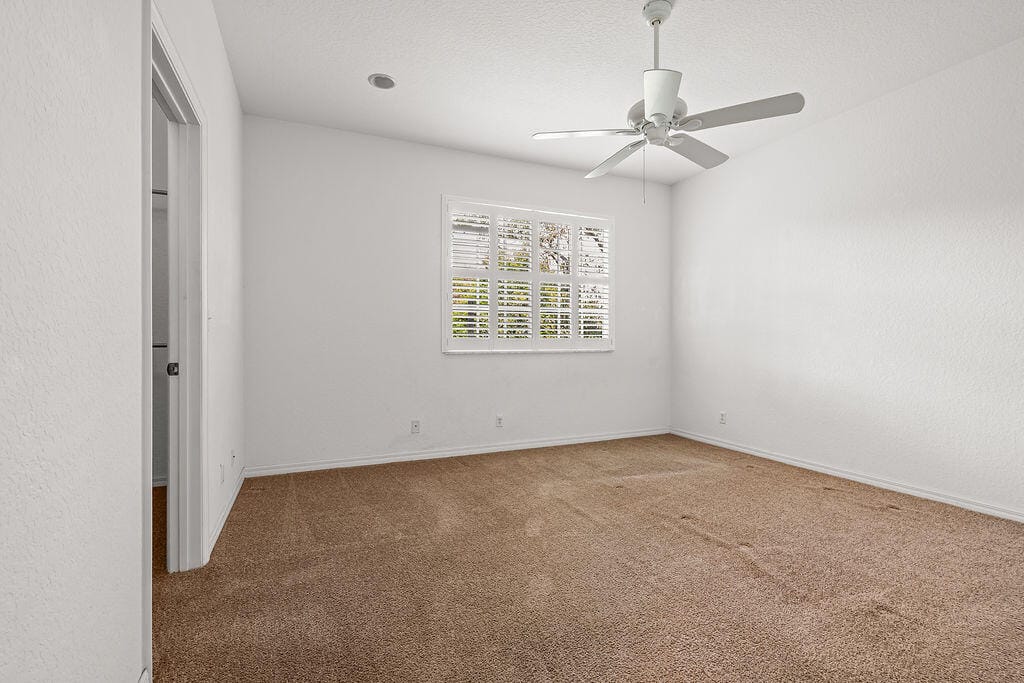 152 Village Boulevard G, Tequesta, FL 33469 photo 23