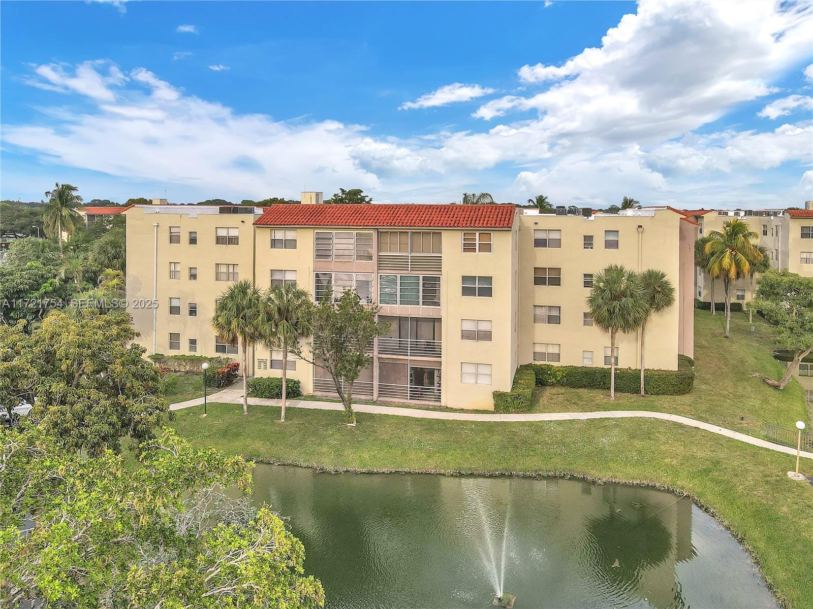 1810 SW 81st Avenue 2102, North Lauderdale, FL 33068