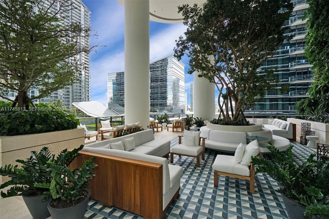 801 S Miami Avenue 5010, sold in Sls Lux, Miami, FL