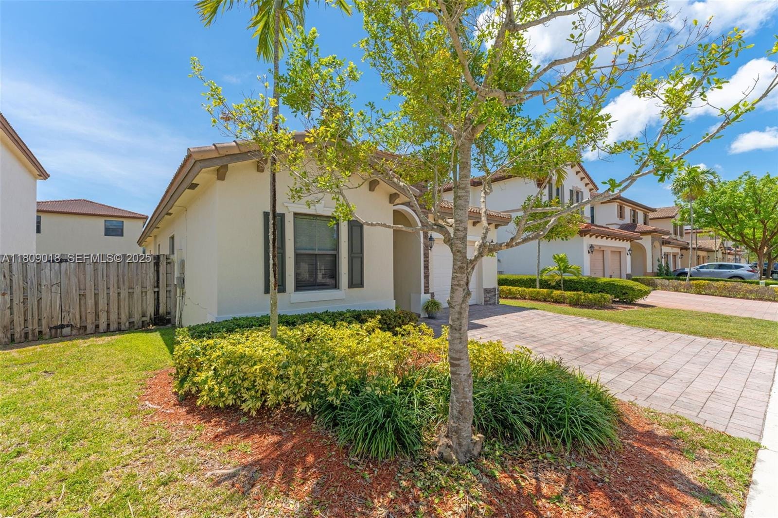 22747 SW 93rd Court, Cutler Bay, FL 33190 photo 2