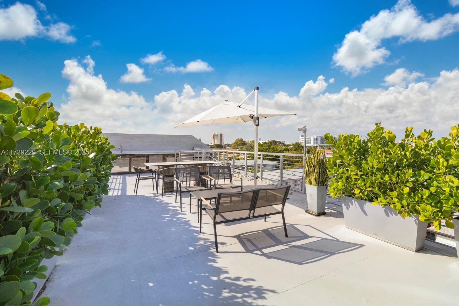 545 SW 11th Street 307, Miami, FL 33129 photo 12