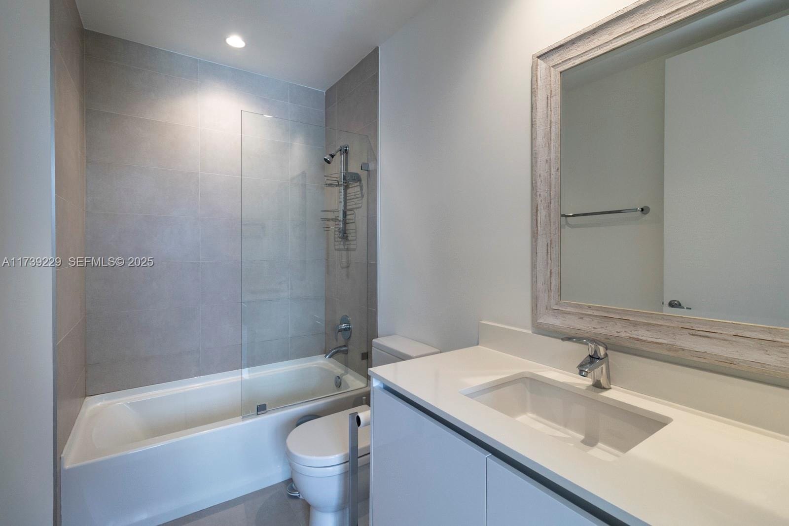 545 SW 11th Street 307, Miami, FL 33129 photo 27