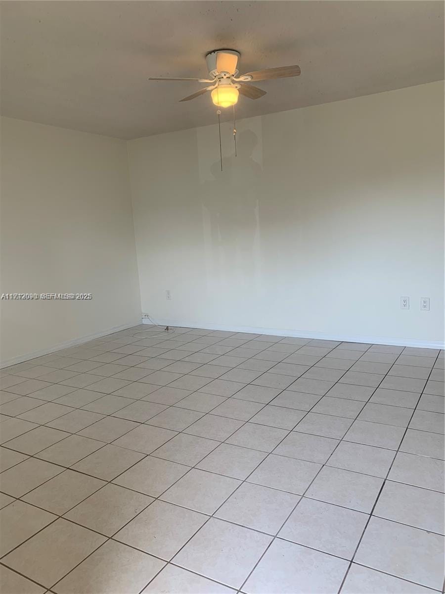 1395 NE 167th Street 209, Miami, FL 33162 photo 17