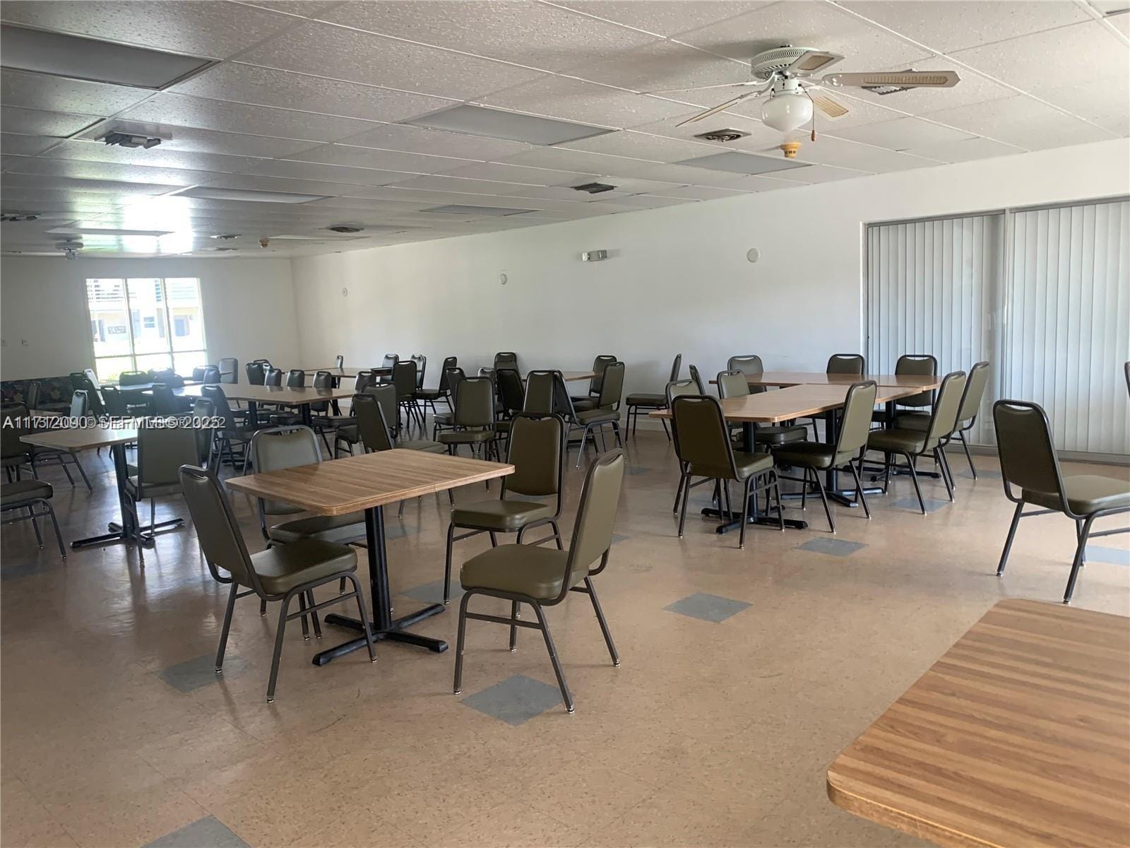 1395 NE 167th Street 209, Miami, FL 33162 photo 9