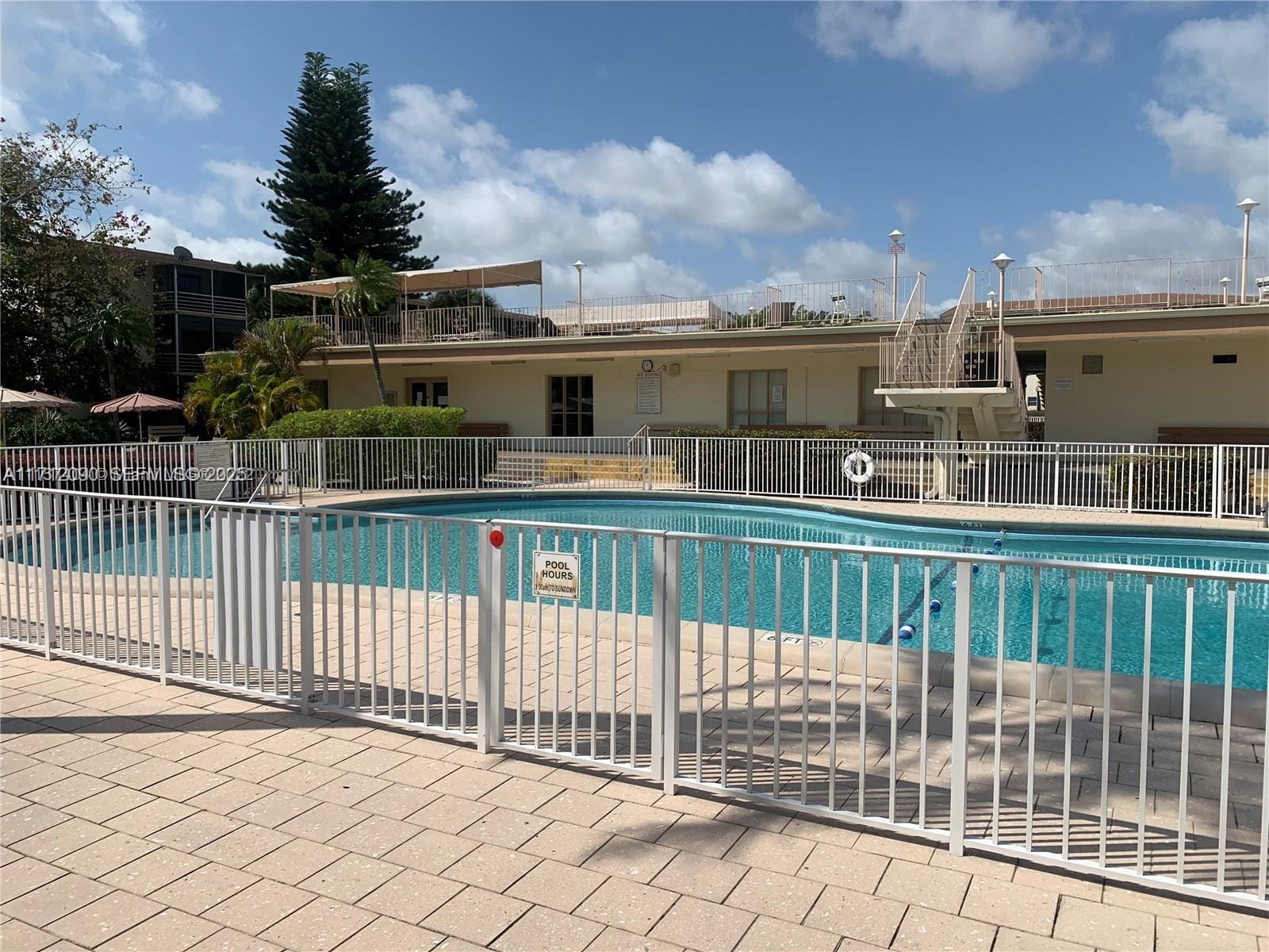 1395 NE 167th Street 209, Miami, FL 33162 photo 10