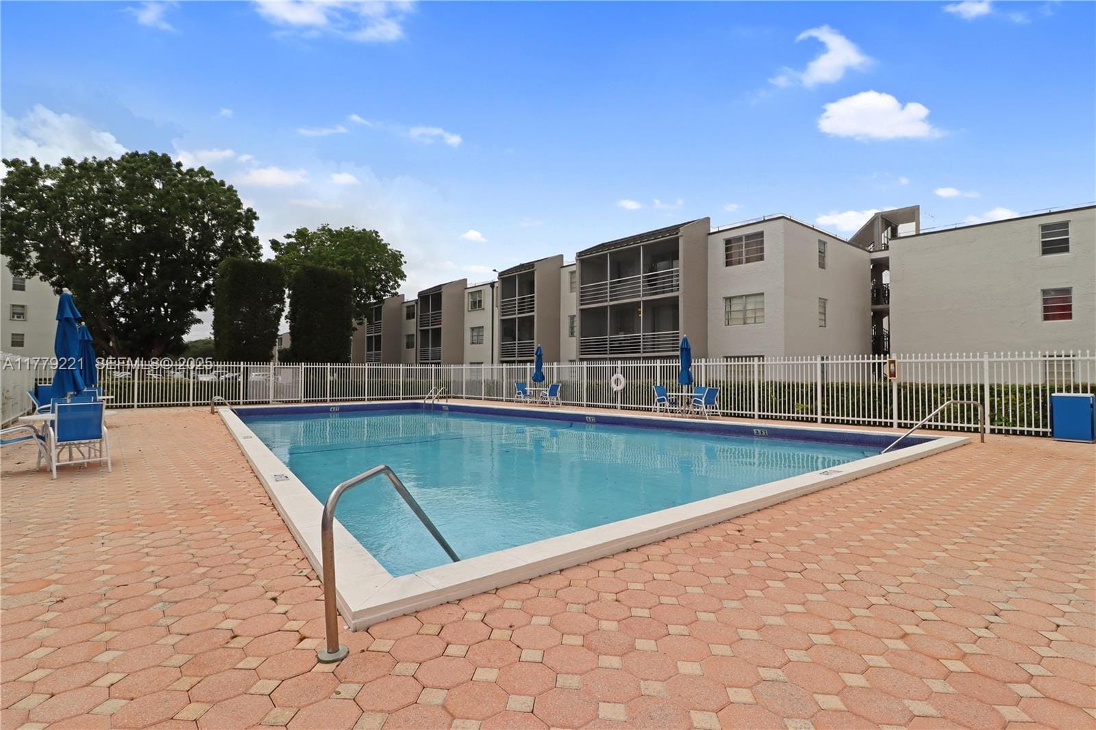 14140 SW 84th Street 104-H — photo 12