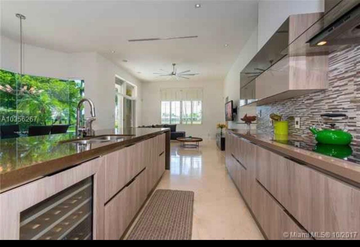 2481 Eagle Run Drive, Weston, FL 33327 photo 19