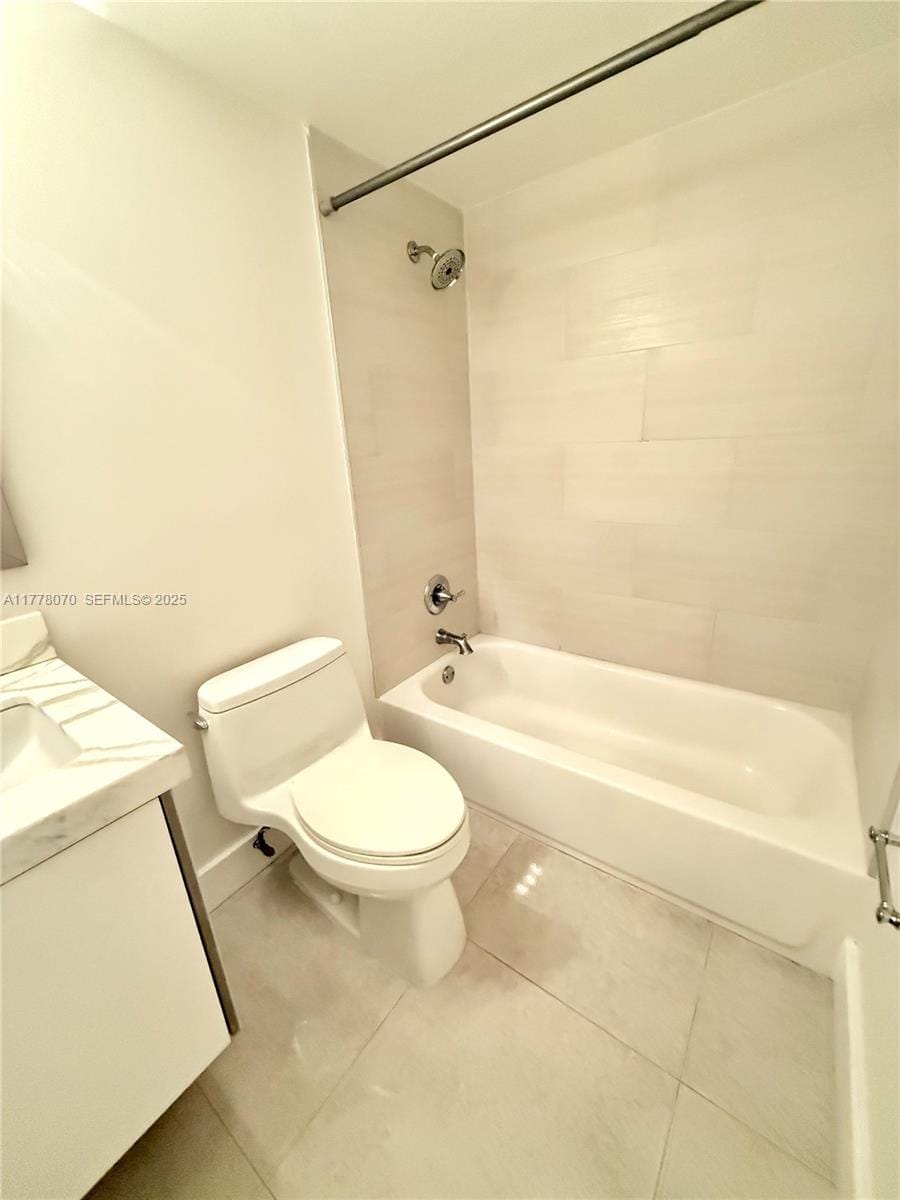 8897 Fontainebleau Boulevard 307, Miami, FL 33172 photo 16