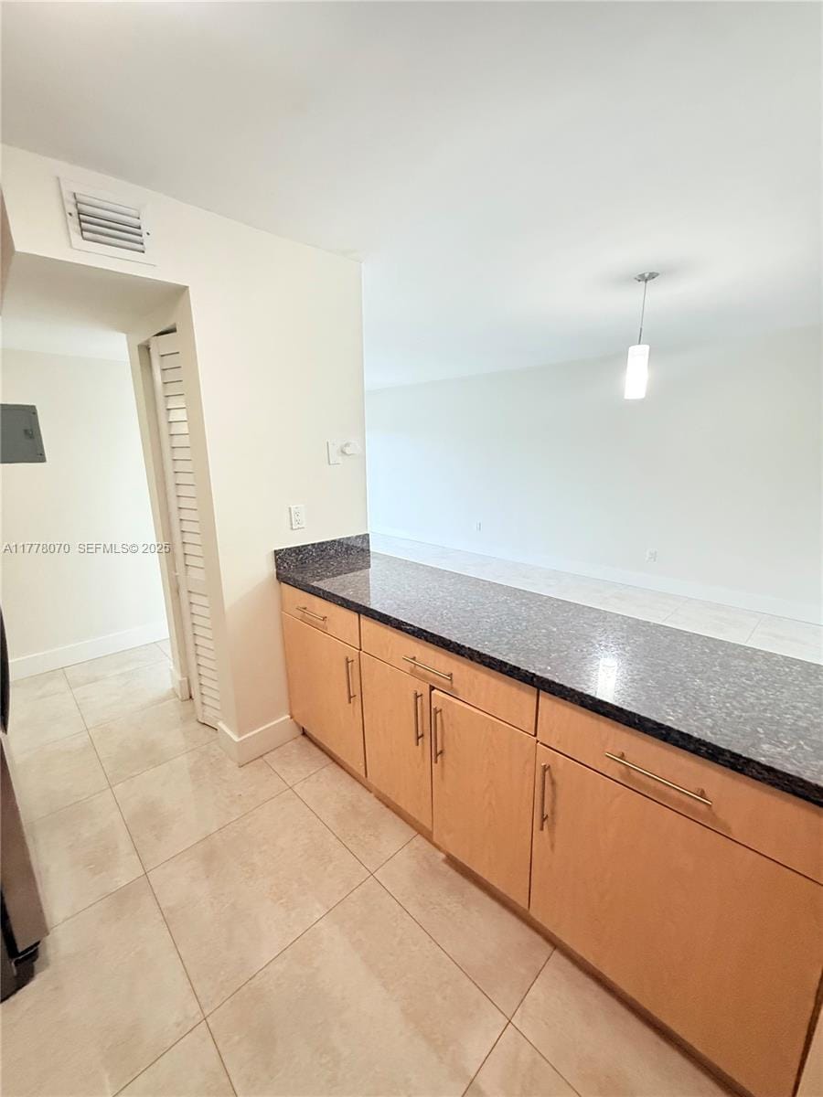 8897 Fontainebleau Boulevard 307 — photo 10