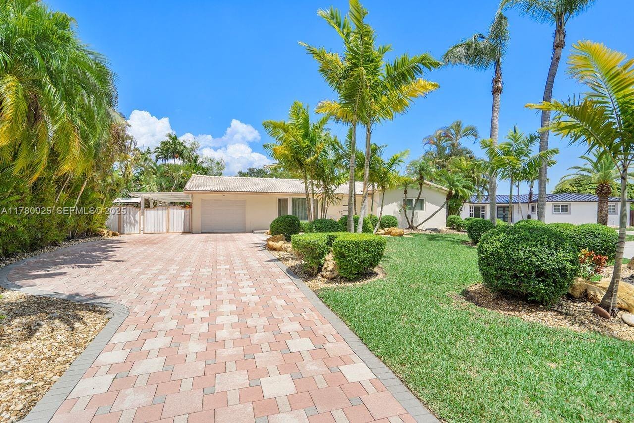10321 SW 98 Street, Miami, FL 33176