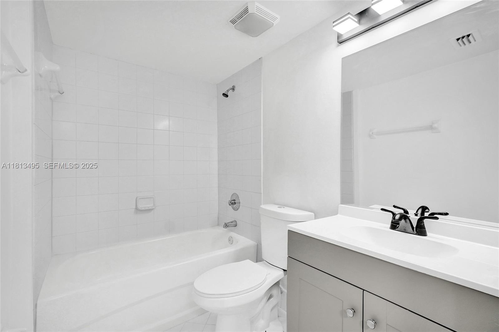 3398 NE 9th Drive 104, Homestead, FL 33033 photo 15