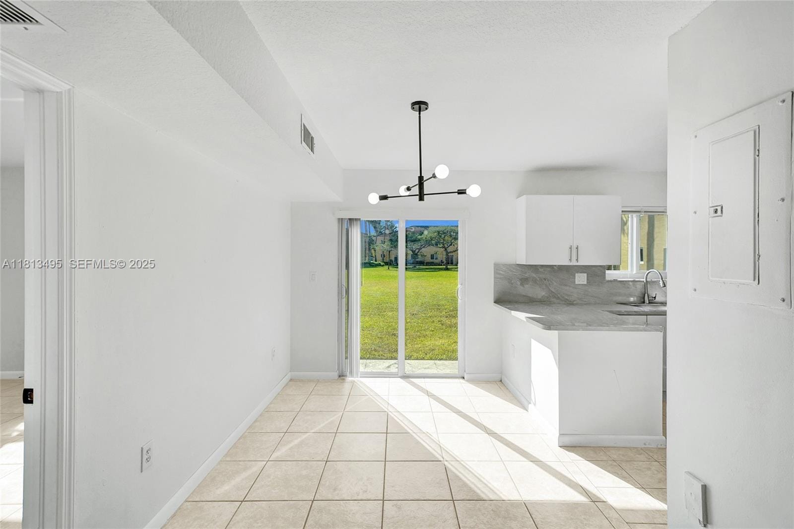 3398 NE 9th Drive 104, Homestead, FL 33033 photo 6