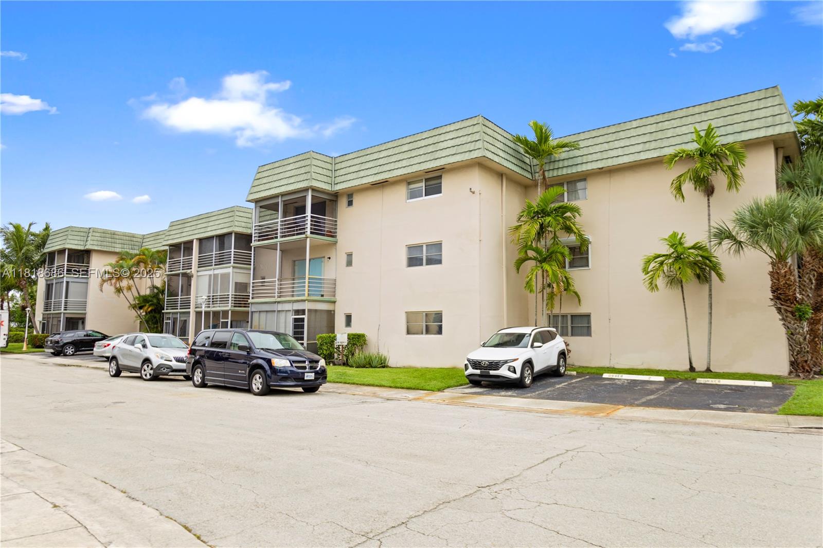 5790 Stirling 212 212, Hollywood, FL 33021, Hollywood