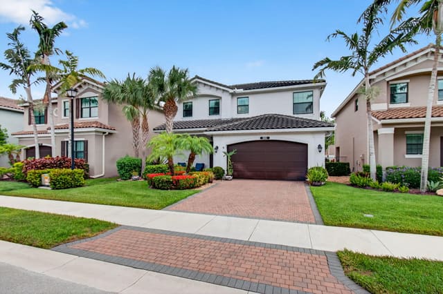 8103 Snowflake Obsidian Trail, sold in Atlantic Commons Pl 5, Delray Beach, FL