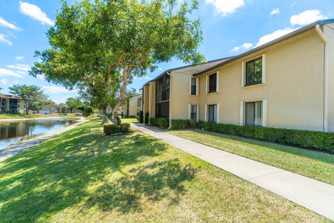 723 Sunny Pine Way B1, Greenacres, FL 33415 photo 1