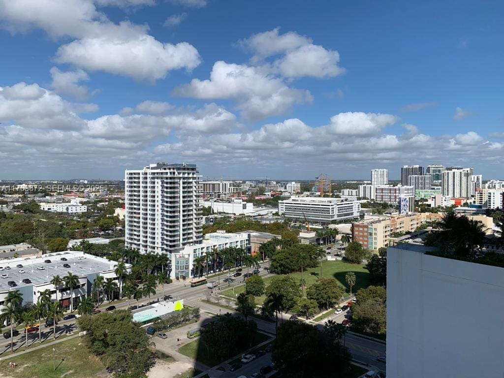 1750 N Bayshore Drive 2215 — photo 11